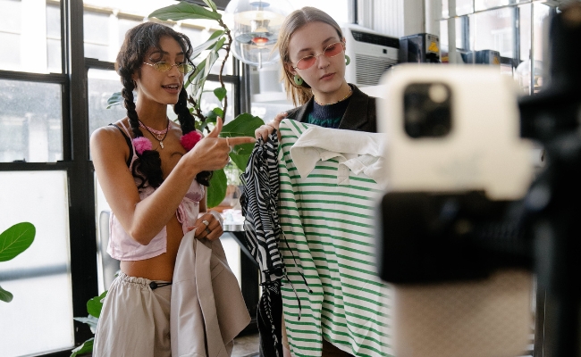 Como los Influencers Están Reconfigurando La Industria De La Moda